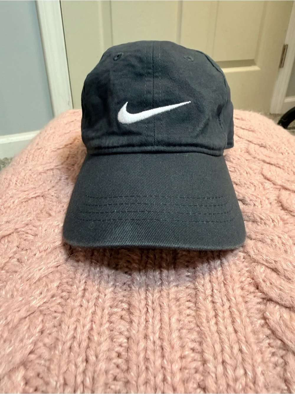 Nike Child’s Dark Gray Baseball Cap with White Swoosh - Picture 2 of 6